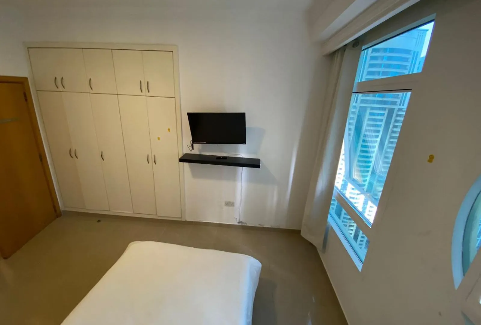 Lovely Spacious Rooms For Ladies In Marina للفتيات فقط Dubai Emirados Árabes Unidos