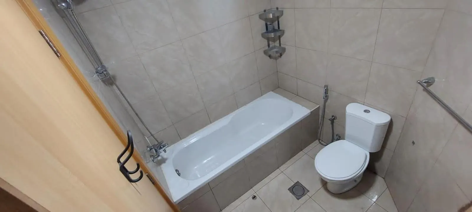 Apartment Lovely Spacious Rooms For Ladies In Marina للفتيات فقط Dubai
