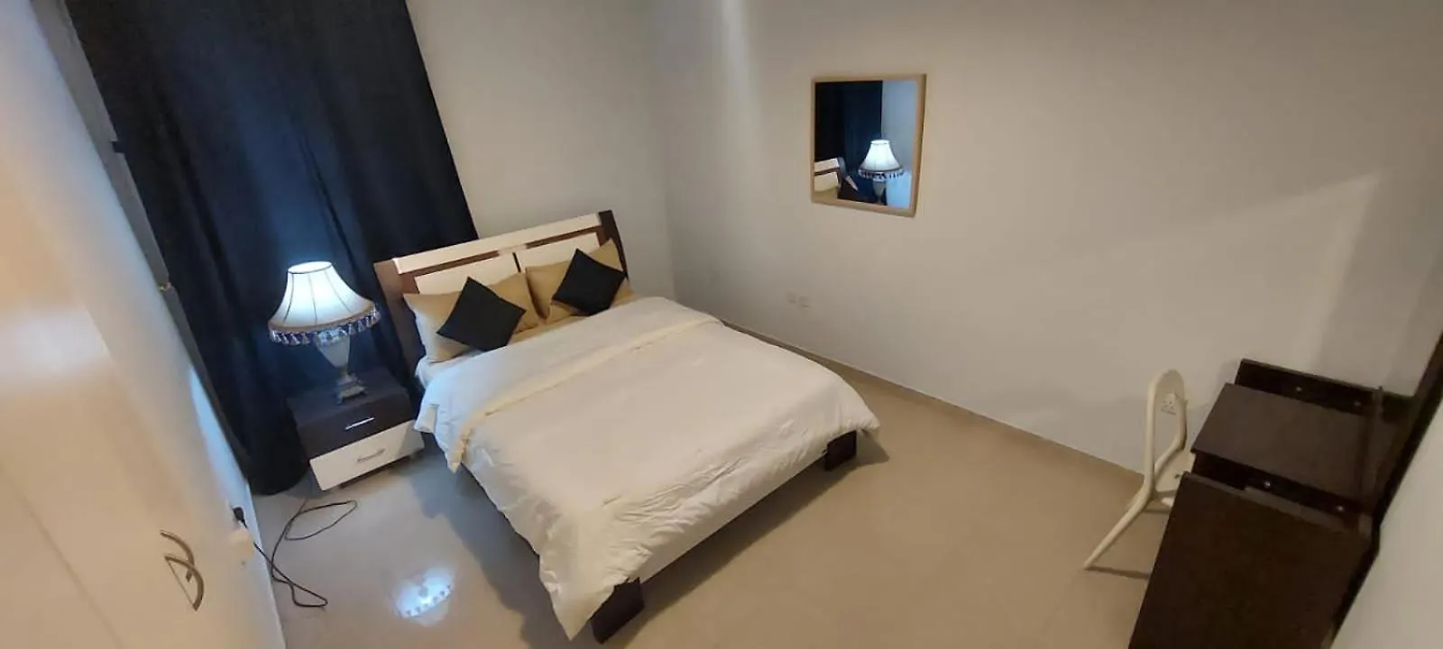 Lovely Spacious Rooms For Ladies In Marina للفتيات فقط Dubai